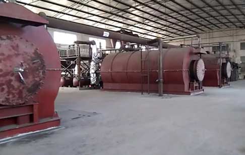 Chongqing customers 4 sets 10-ton waste tyre pyrolysis plant have finished  installation and debugging