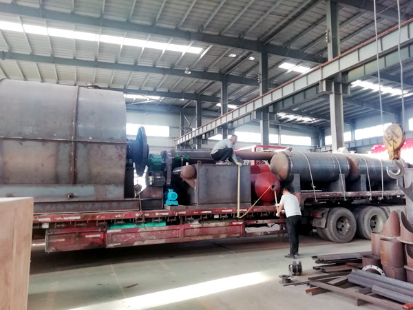 tyre pyrolysis plant delivered 