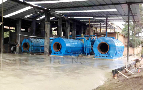 2 sets used tyre recycling to fuel oil plants installed in Yunnan, China