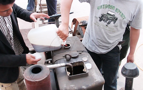 The video of running tractor with diesel fuel from refinery plant