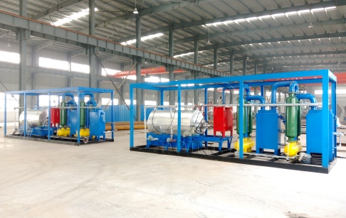 An Indian customer purchased a set of mini waste tire pyrolysis machine
