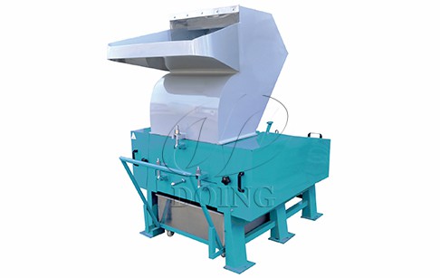 Plastic crusher