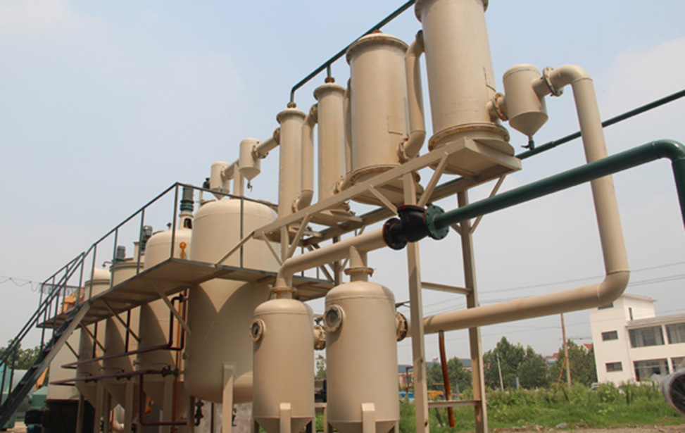 Waste oil distillation machine