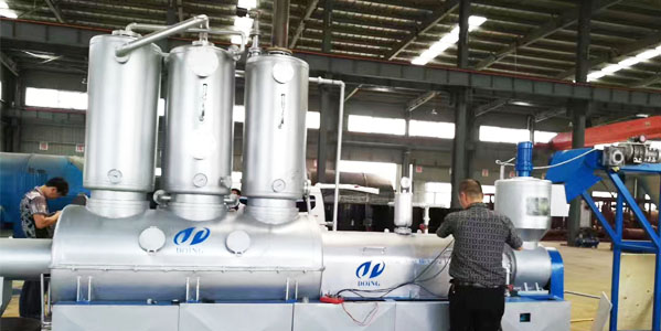 How is plastic to diesel plant working?