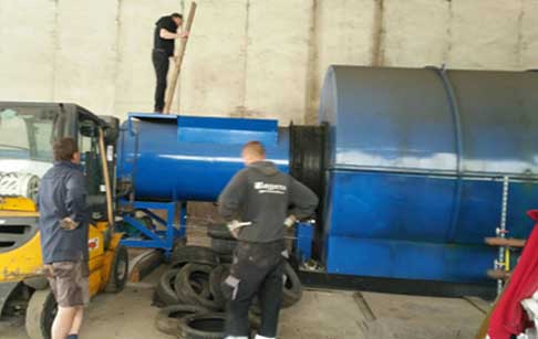 Czech customer's  10 tons of oil pyrolysis plant finished installation