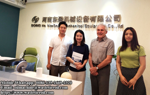 Customer from Singapore came to learn about pyrolysis plant and copper wire recycling machine