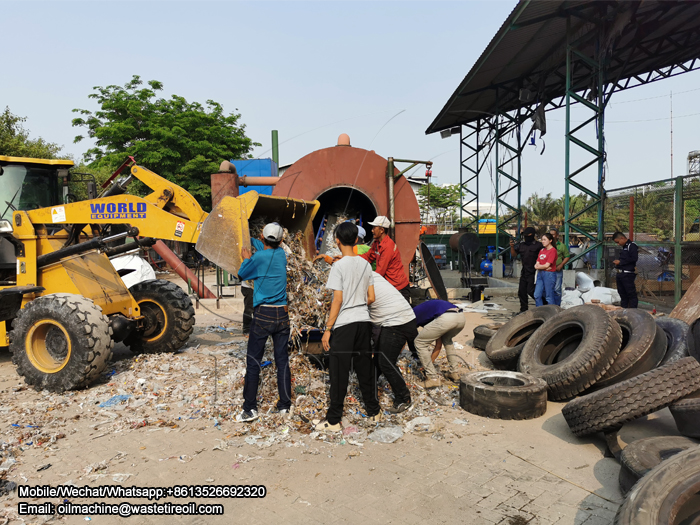 waste plastic pyrolysis plant