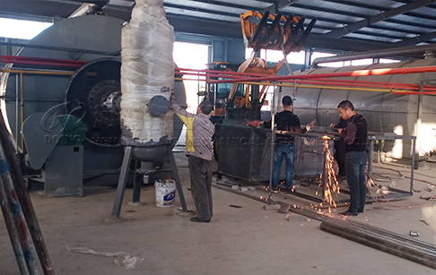 4 sets 10TPD waste tyre pyrolysis plant project in South Africa