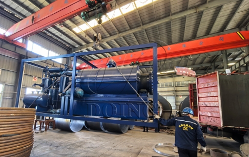 Mobile Pyrolysis Unit Video: 500kg Skid-Mounted Pyrolysis Machine to Spain!