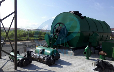 waste tire pyrolysis machine